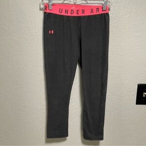Under Armour Women’s Athletic Grey and Pink Capri Leggings XS